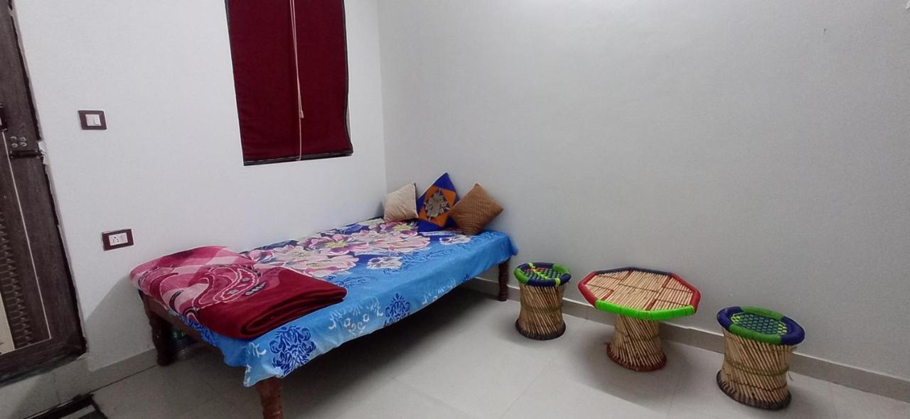 Vrinda Homestay Vrindavan Exterior photo